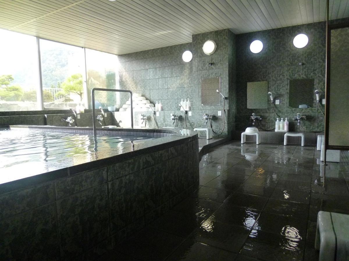 Oki Plaza Hotel Okinoshima  Екстериор снимка
